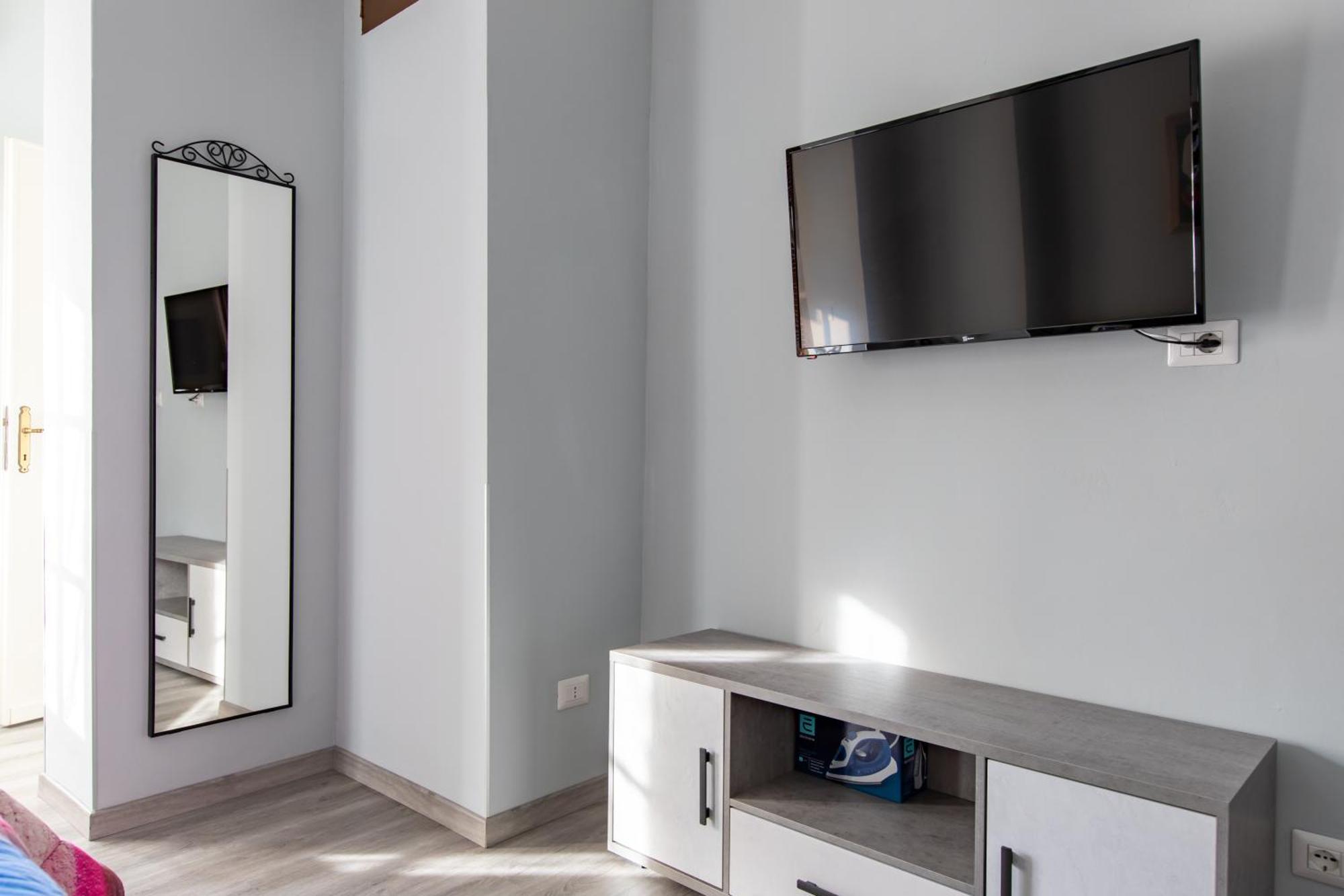 Attico Grand Terrace Apartamento Alba  Exterior foto